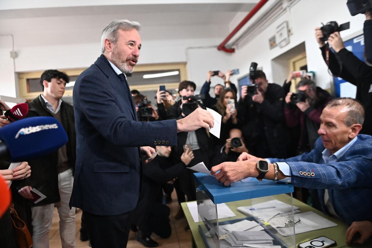 Azcón, l’infatigable treballador