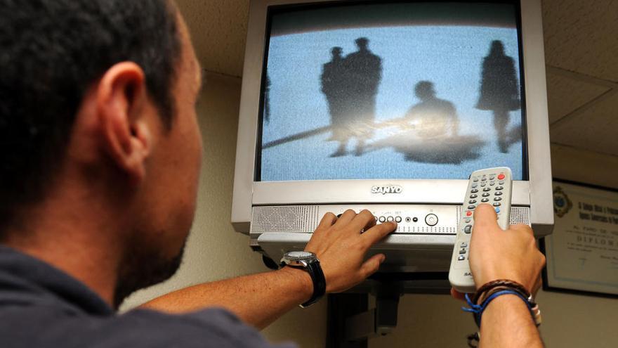 Galicia fue la comunidad con menor consumo de televisión en 2013