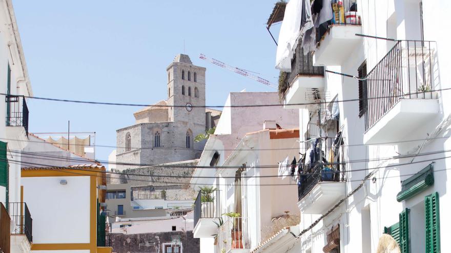 El Consell de Ibiza sanciona con 20.000 euros un alquiler turístico ilegal en la Marina
