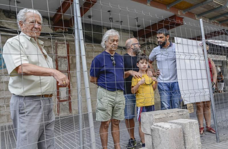 28/08/2018 LAS PALMAS DE GRAN CANARIA. Excavación con restos humanos en la calle Juan Rejón. FOTO: J. PÉREZ CURBELO  | 28/08/2018 | Fotógrafo: José Pérez Curbelo