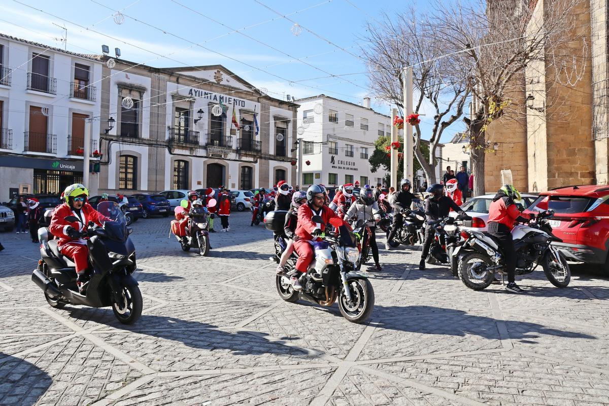 Fotogalería | Así fue la 'Papanoleada' motera de Arroyo de la Luz
