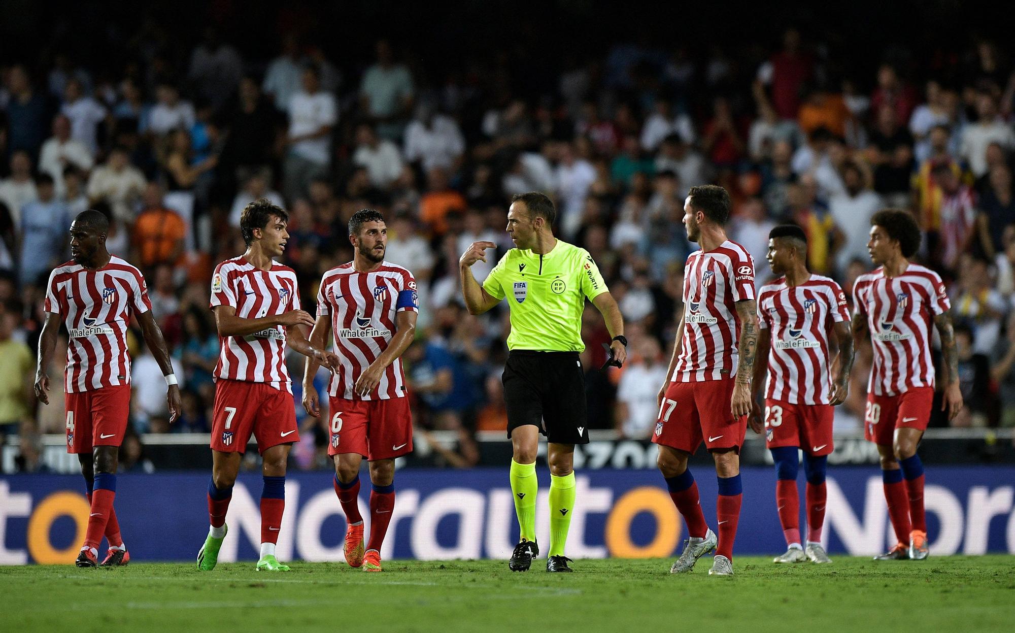 LaLiga - Valencia v (155135553).jpg