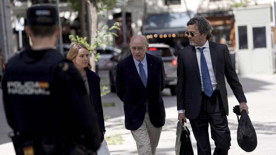 Fernández Díaz desmiente en el juicio de Kitchen a su 'ex número dos' y niega haberle preguntado en 2013 sobre el chófer de Bárcenas