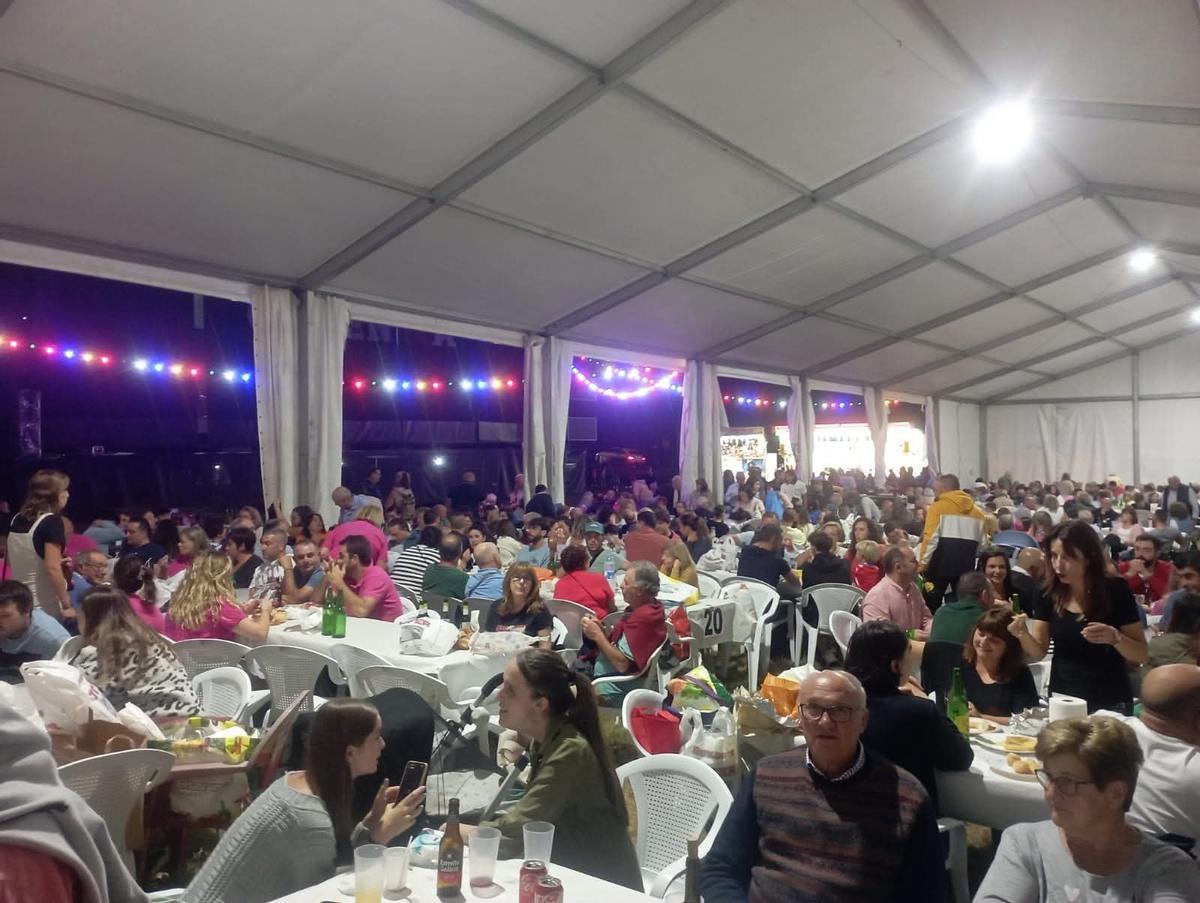 Ambiente en las fiestas de Bayo, en una pasada edición de la cita.