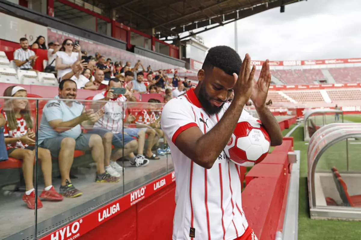 Thomas Lemar: "M'agrada tenir la pilota i el Girona vol la possessió, és ofensiu"