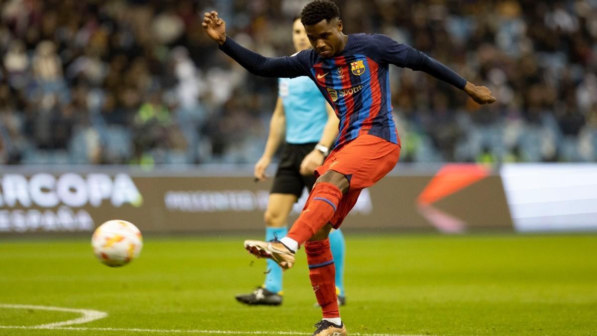 Ansu Fati, en el momento del disparo