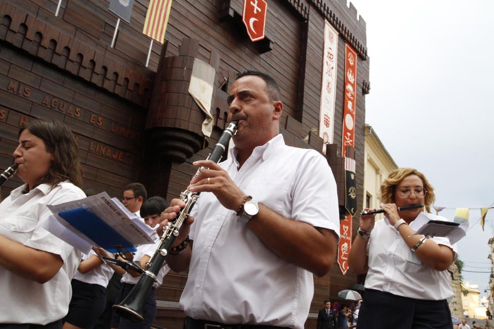 LA VALL D'ALBAIDA // ONTINYENT, ENTRADA DE BANDAS DE MUSICA EN LAS FIESTAS DE "MOROS I CRISTIANS". 23/08/2018