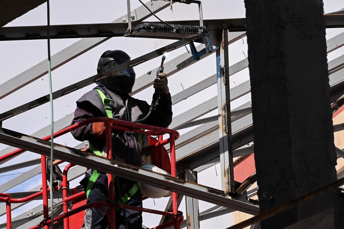 Las labores que se estaban desarrollando este mismo viernes en el Mercado Central.