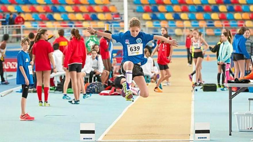 L&#039;escola d&#039;atletisme del JAB Berga s&#039;ha fet realitat amb 15 esportistes