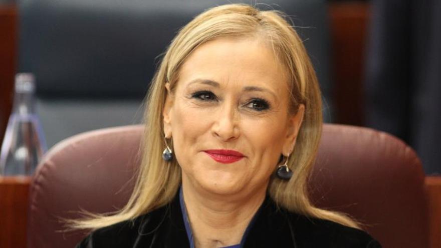 Cristina Cifuentes se querella contra Granados por injurias y calumnias