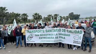Trabajadores del transporte sanitario en Extremadura piden un convenio "sin condiciones"