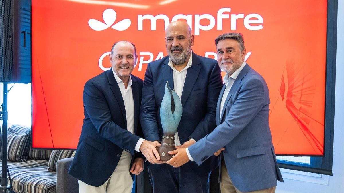 Rafael Gil, Jaime Martínez y Javier Olías