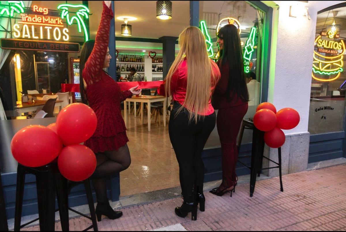 Eröffnung der "Luxury Lounge": So sieht es mittlerweile in der "Goodbye Deutschland"-Faneteria in Cala Millor aus