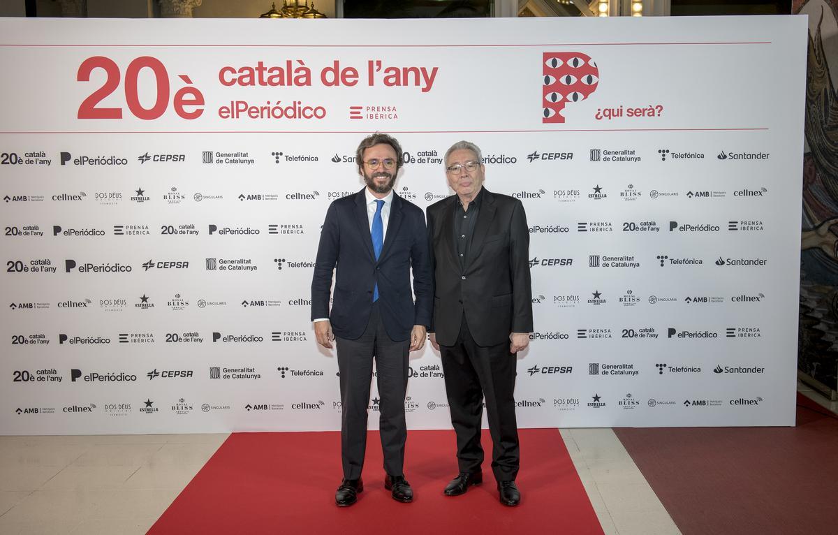 Català de l’Any 2022, en la imagen Aitor Moll, Prensa Ibérica y Daniel Martínez, Grupo Focus