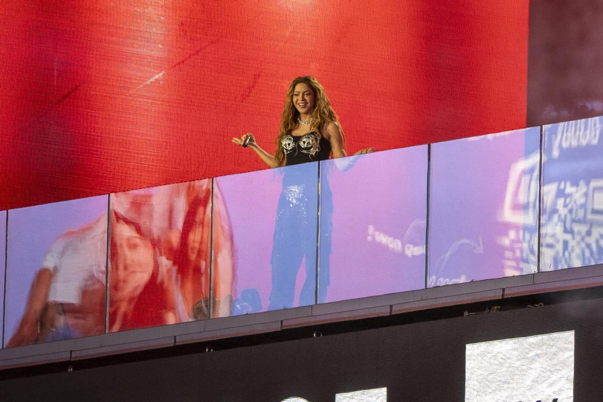 Shakira sorprende a sus fans con un espectacular concierto en Times Square