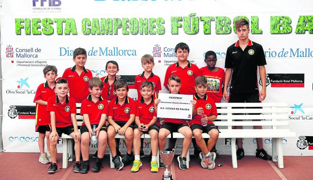Campeón: Ciutat de Palma. Benjamín Primer Año Liga A