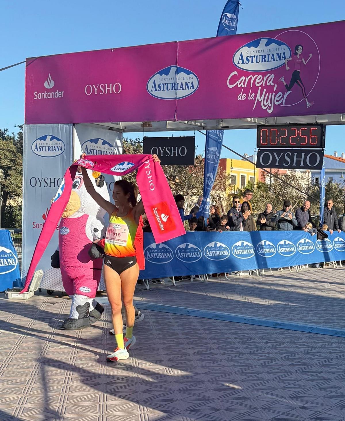 La atleta del Cárnicas Serrano fue la primera en cruzar la meta el pasado año.