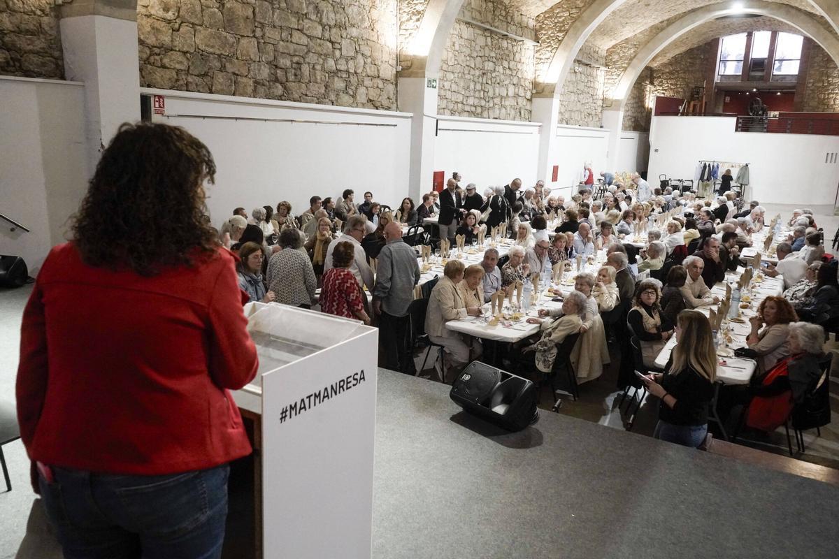Imatge del dinar d’homenatge a les persones centenàries de Manresa al Museu de l’Aigua i el Tèxtil Imatge del dinar d’homenatge a les persones centenàries de Manresa al Museu de l’Aigua i el Tèxtil