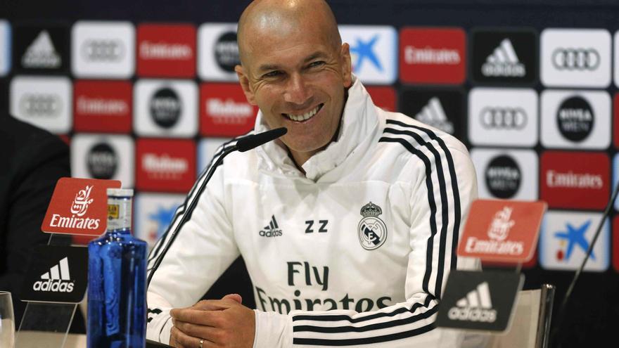 Zidane: &quot;El Elche tiene un campo difícil y lo está haciendo bastante bien en Primera&quot;