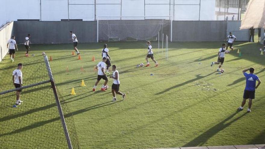 Entrenamiento vespertino del Valencia de este miércoles