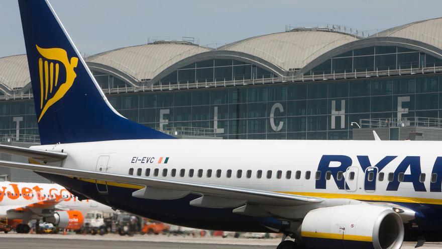 Ryanair, todo preparado para volar a partir de julio y con toda su programación en el aeropuerto pero reduciendo un 60% sus frecuencias