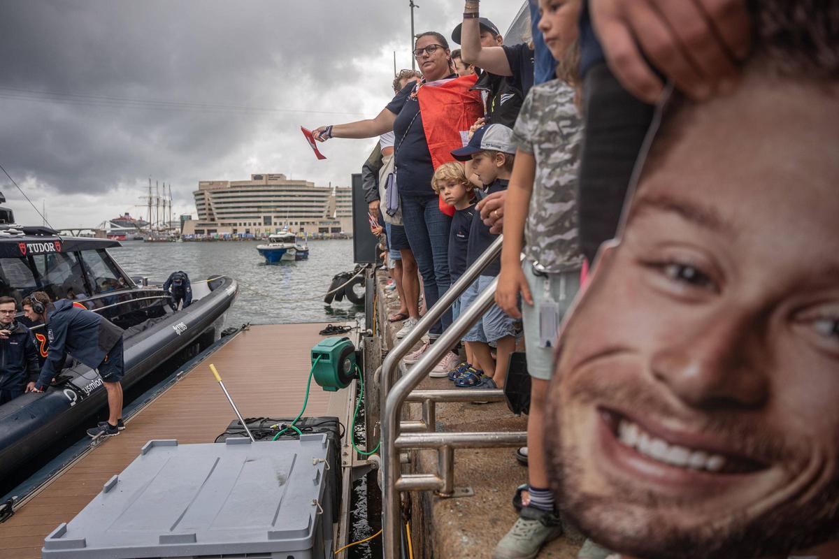 Dock out del Alenghi Red Bull en la Copa América animados por sus fans