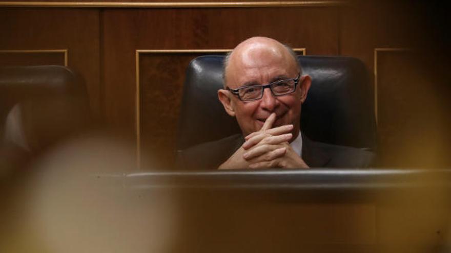 Montoro dice ahora que pudo haber "facturas falsas" de la Generalitat