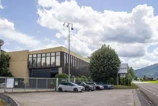 La garrotxina Resol crea un sistema amb IA per millorar la fabricació de cadires de plàstic