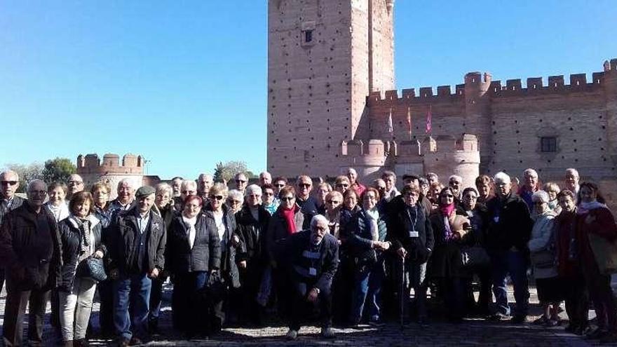 Mayores de Culleredo, en su viaje por tierras de Segovia.