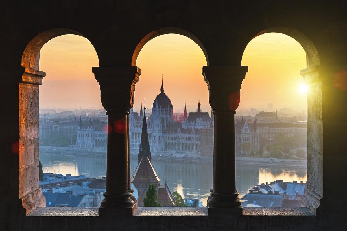 Edificio del Parlamento húngaro en Budapest.