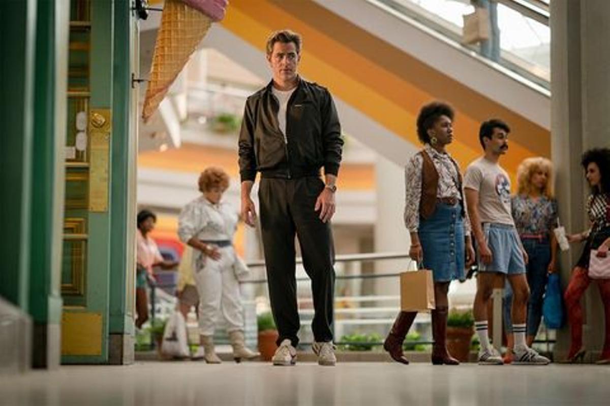 Chris Pine, en un fotograma de 'Wonder Woman 1984'