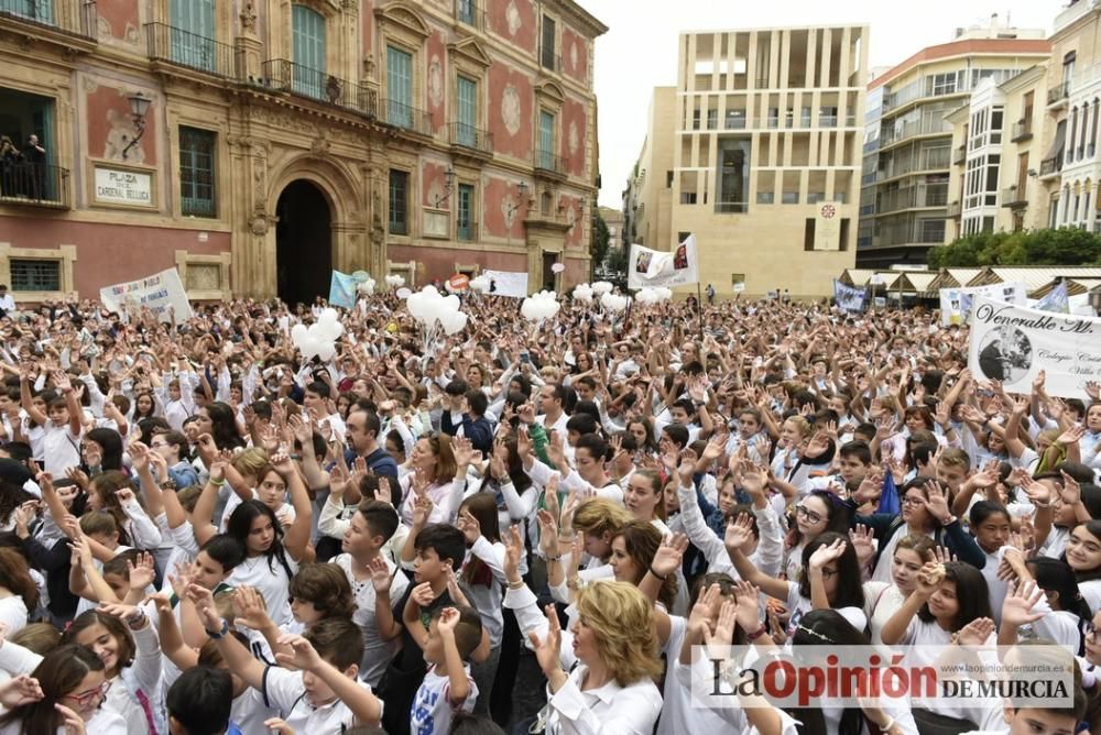 Fiesta de la Luz en la plaza Belluga de Murcia