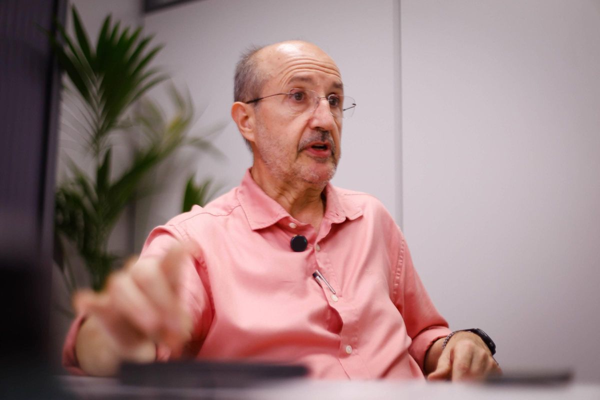 Antonio Pérez se siente abandonado por la gestión de la dana.