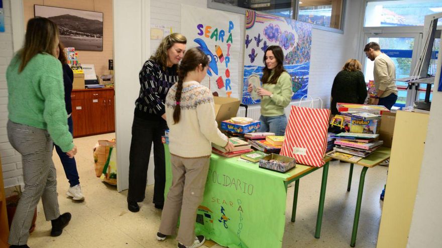 Seara se vuelca para reabrir las aulas de Paiporta