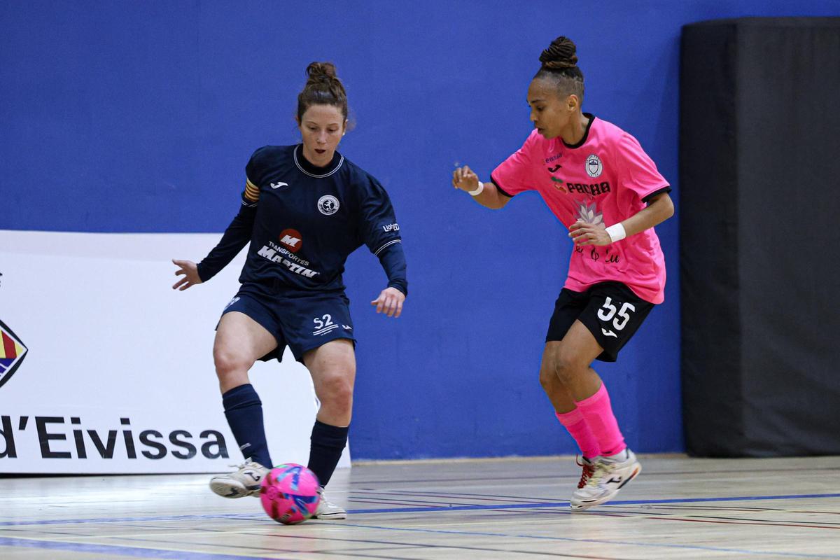 Todas las imágenes del partido del San Pablo-Eivissa contra CD Nou Turia