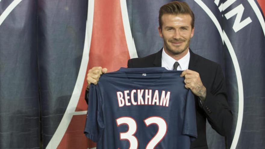 Beckham durante su presentación tras su fichaje por el PSG