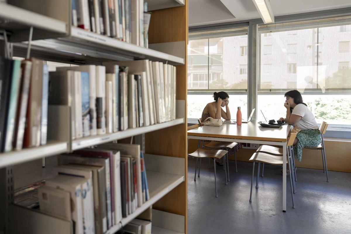La vaga de les biblioteques a Barcelona s’enreda al jutjat a l’espera de reprendre’s les negociacions
