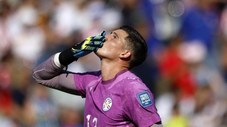 Paraguay se encomienda al larguirucho Gill para cazar otra "utopía imposible" ante la Francia de Mbappé