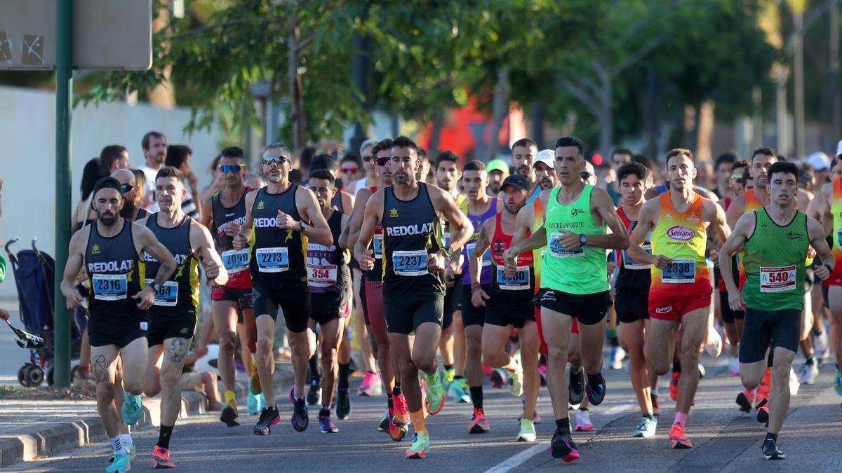 Más de 2.400 corredores participaron en la Carrera Marta Fernández de Castro