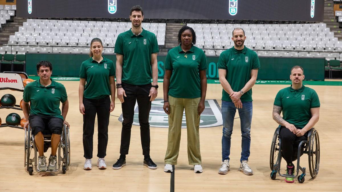 Varios deportista del Joventut estuvieron presentes en el acto