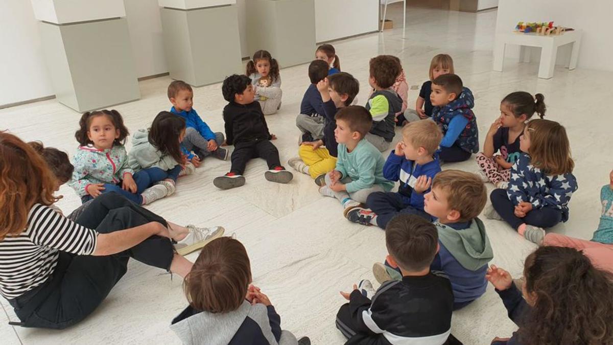 Los alumnos del CEIP San Gabriel visitan el MACA