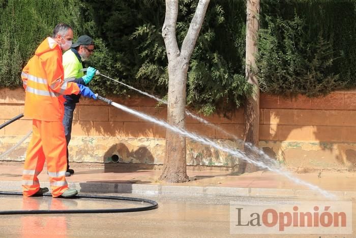 Limpian Los Alcázares tras las fuertes lluvias de los últimos días