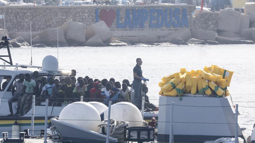 Diez años del peor naufragio de Lampedusa: &quot;Todo ha cambiado en el Mediterráneo menos la muerte&quot;