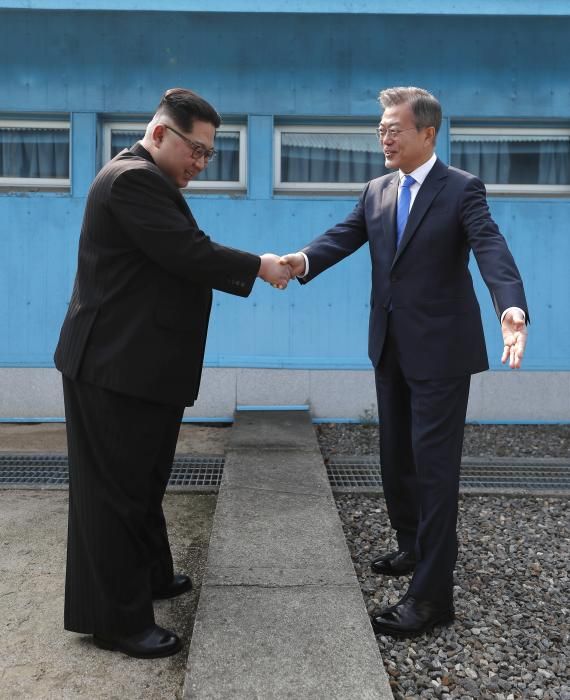 Encuentro entre Kim Jong-un y Moon Jae-in