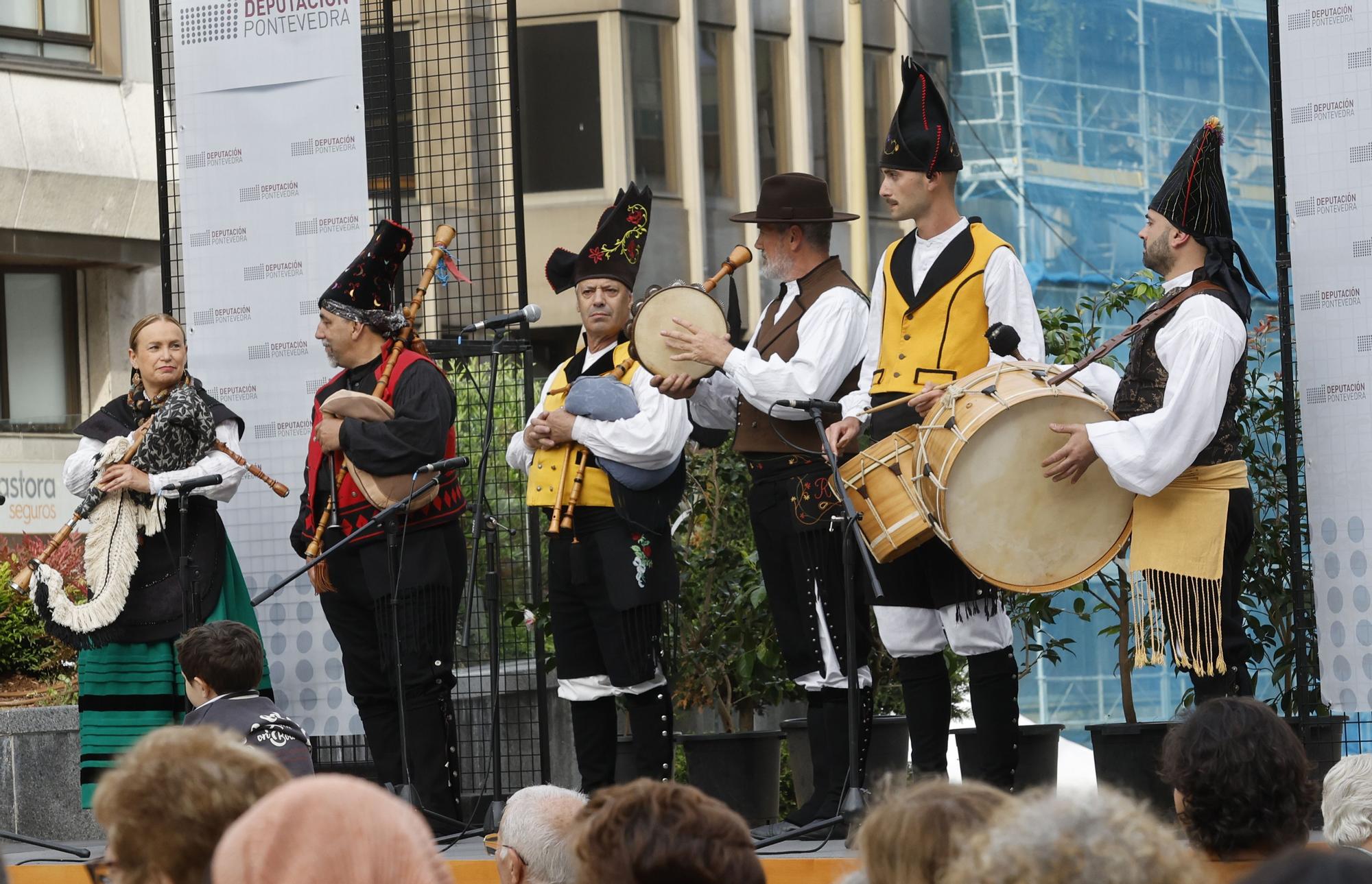 La ciudad se entrega a la música y la danza