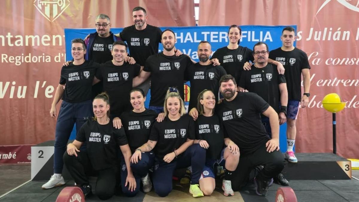 Equipo Master completo.