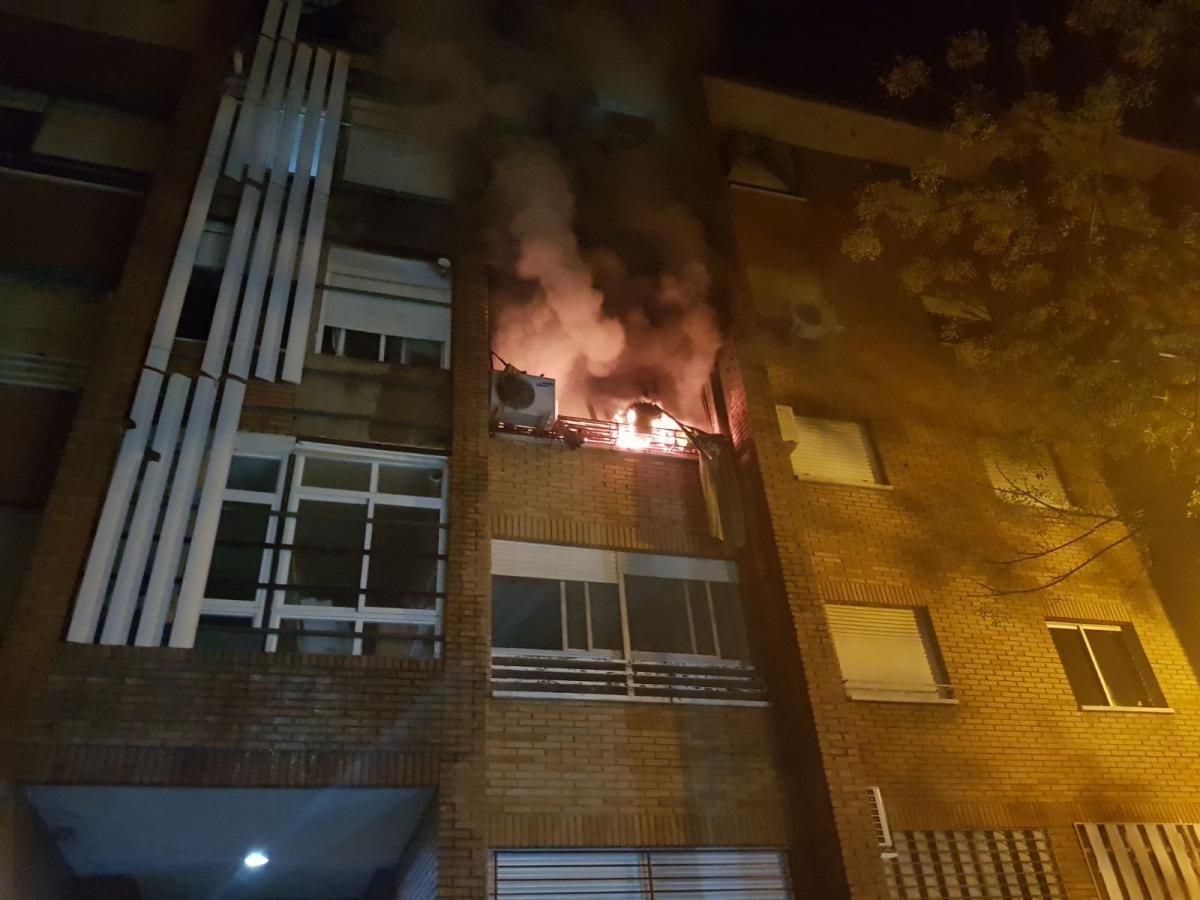 Incendio en una vivienda de Badajoz