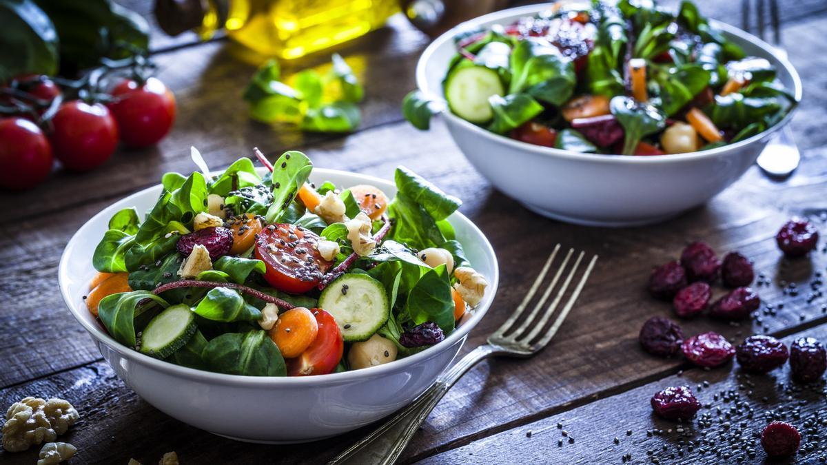 Ensalada variada en un bowl