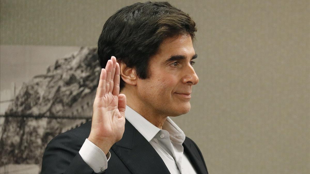 lmmarco42989848 illusionist david copperfield is sworn in during court wedne180419162658