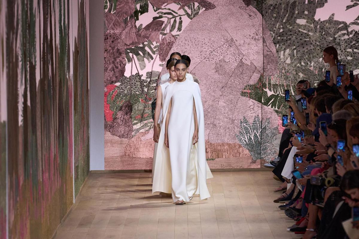 Dior desfile Alta costura de París